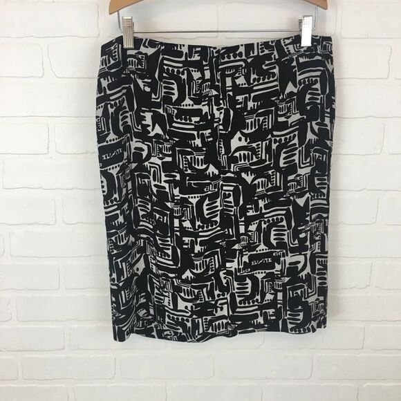 Chaus Wrap Style Black & White Skirt - Picture 2 of 4